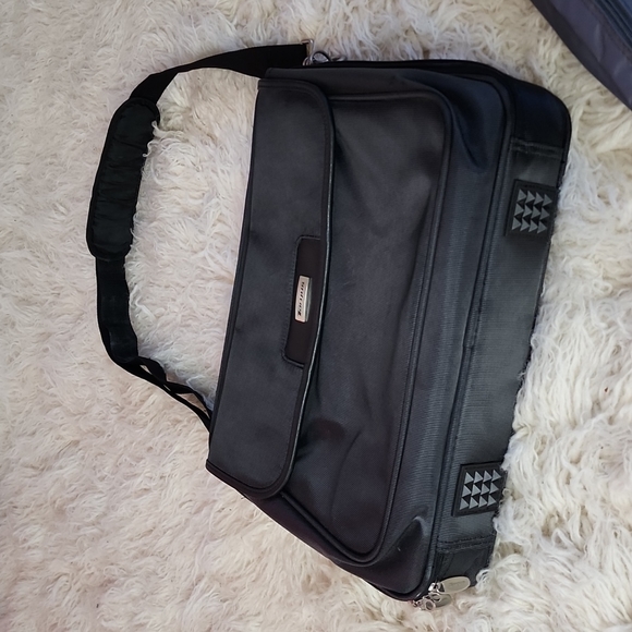 Targus Bags Targus Notepac Messenger Bag Clamshell Laptop Organizer
